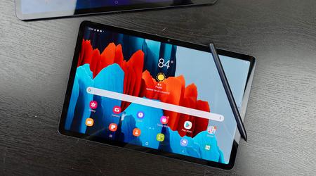 Samsung Galaxy Tab S7-tabletten Samsung Galaxy Tab S7-tabletten bliver opdateret med en ny sikkerhedsopdatering til august