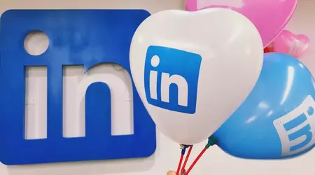 LinkedIn omsætter for mere end 2 milliarder dollars fra premium-abonnementer, samlet omsætning stiger med 9 %.