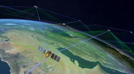 Lockheed Martin og Northrop Grumman har fået mere end 1,5 mia. dollars til at bygge 72 militære rumsatellitter til et missilvarslingssystem.