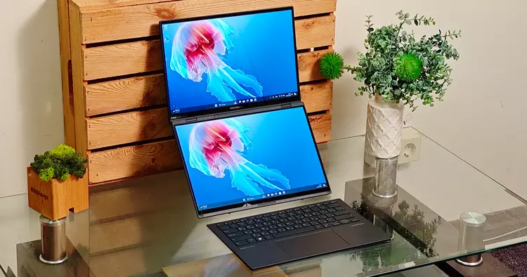 Anmeldelse af ASUS Zenbook DUO (2024) ...