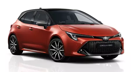Toyota har afsløret Corolla 2025 i en ny Metal Oxide-farve, men det er ikke den eneste opdatering af modellen