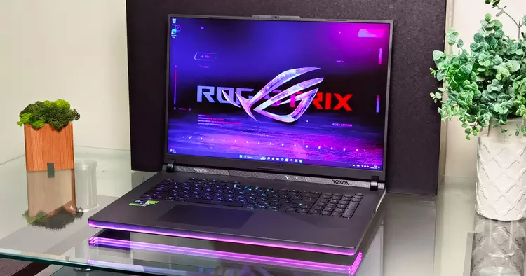 ASUS ROG Strix SCAR 18 (2024) ...