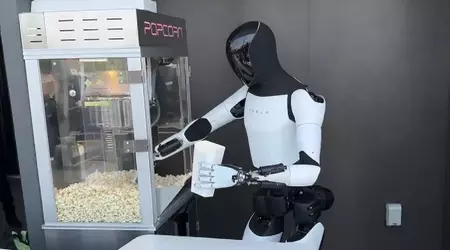 Video of the day: robot Optimus behandler børn med popcorn i Teslas nye Hollywood Diner og Supercharger-etablissement
