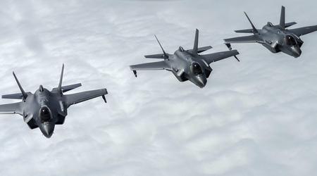 Rumænien forbereder sig på at bestille 32 amerikanske F-35 Lightning II-kampfly af femte generation til en pris på 6,5 mia. dollars.