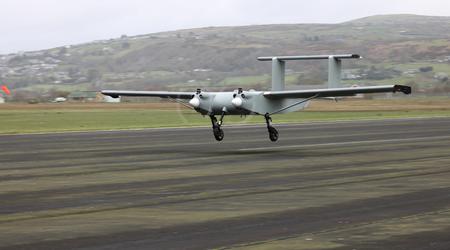 AFU bruger den britiske ULTRA UAV med en nyttelast på op til 100 kg og evnen til at flyve op til 1.000 km.