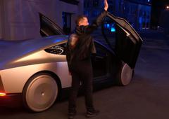 Hvad Musk viste ved præsentationen af Teslas Robotaxi: "We, Robot" i tal