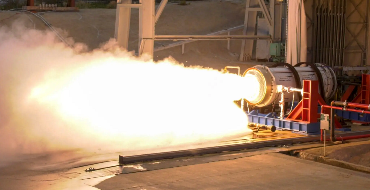Aerojet Rocketdyne har gennemført en affyringstest af eSR-19-motoren til næste generation af USA's ballistiske mellemdistancemissil.