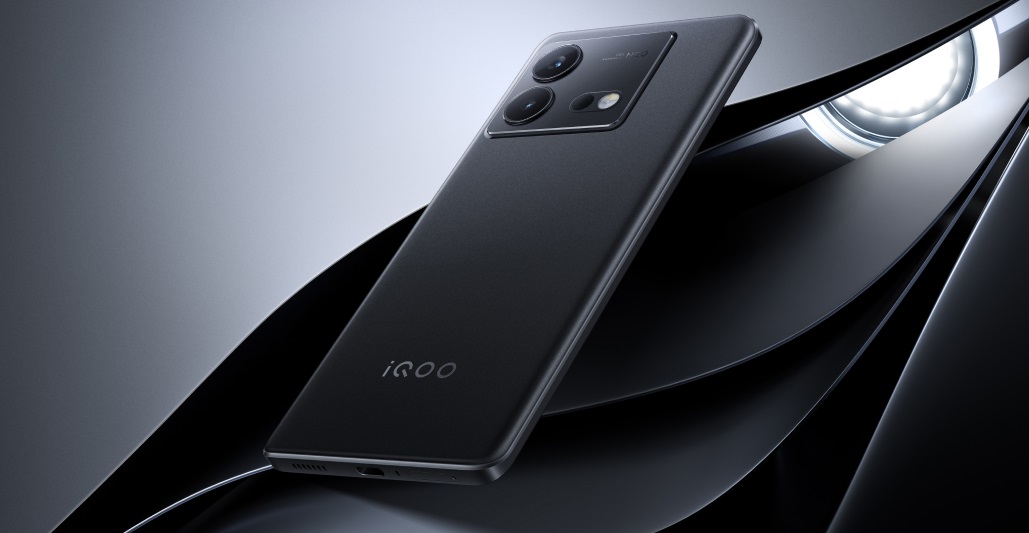 vivo er begyndt at sælge iQOO Neo 8 med 1TB lagerplads, 144Hz skærm og Snapdragon 8+ Gen 1 for $340