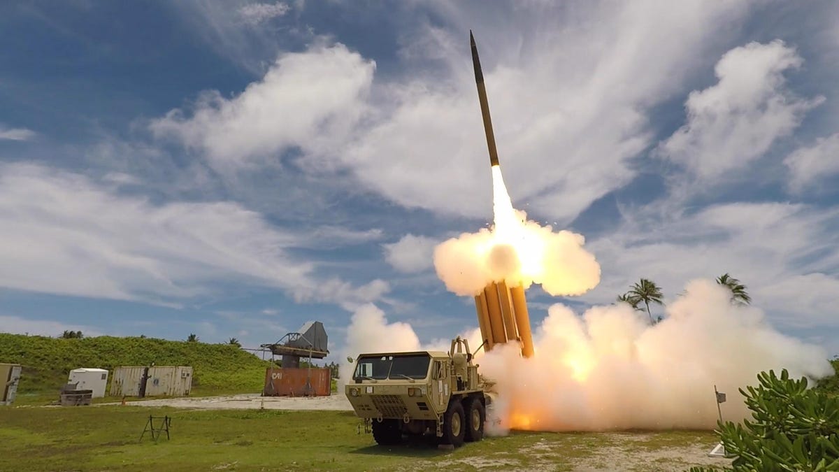 USA vil være i stand til fuldt ud at implementere THAAD-missilforsvarssystemet i Republikken Korea for at opfange ballistiske missiler uden for atmosfæren.