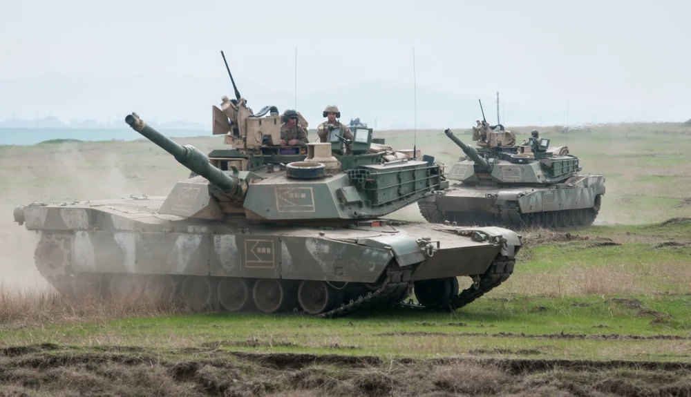 Taiwan har bestilt 108 M1A2T Abrams-kampvogne til en værdi af 2,2 mia. dollars og planlægger at modtage 38 kampvogne næste år.