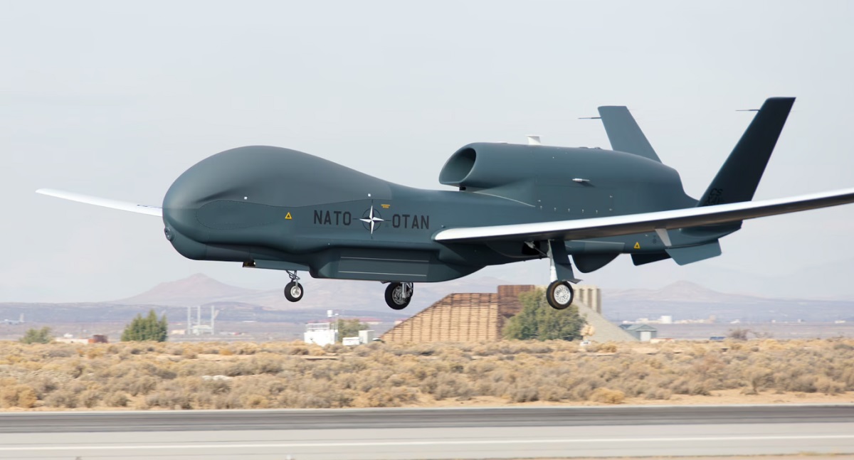 USA's strategiske drone RQ-4B Global Hawk har gennemført en syv timer lang mission over Sortehavet og er kommet inden for 150 kilometers afstand af Krim.