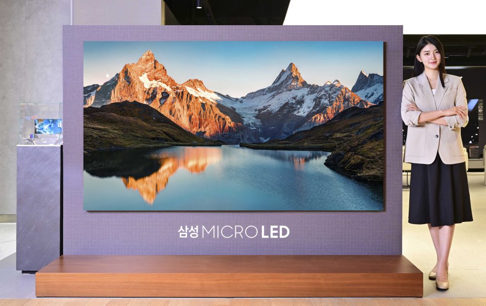 Samsung er begyndt at sælge et kæmpe Micro LED-skærm-tv til en værdi af mere end 100.000 dollars, og der er flere gaver på vej.