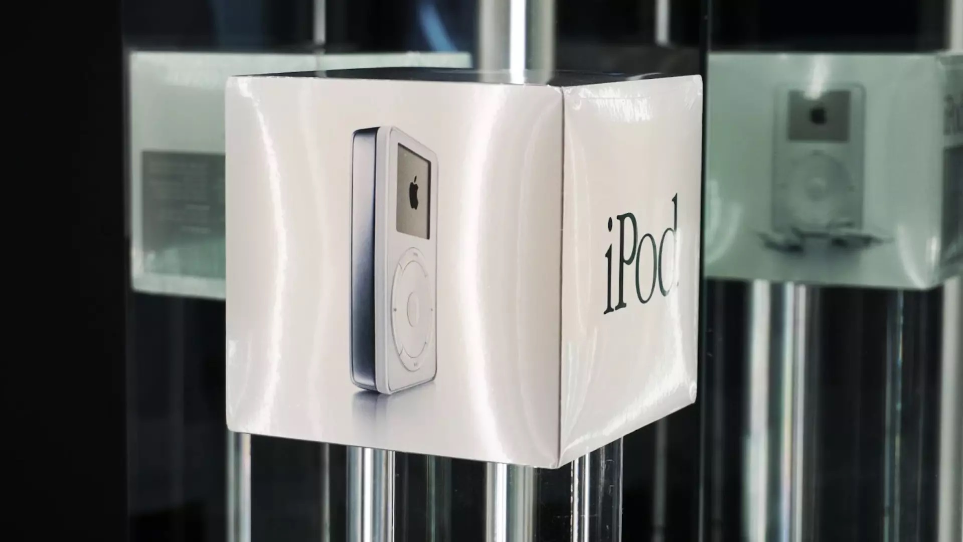 En original iPod fra 2001 solgt for 29.000 dollars