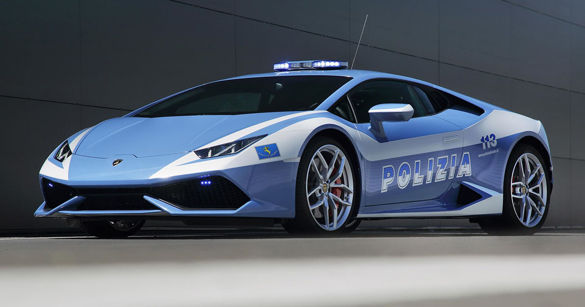 To årtier sammen: fejring af 20 års samarbejde mellem Lamborghini og det italienske politi