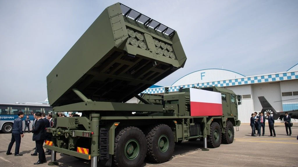 Republikken Korea sender det første K239 Chunmoo missilsystem til Polen med en maksimal affyringsrækkevidde på 290 km