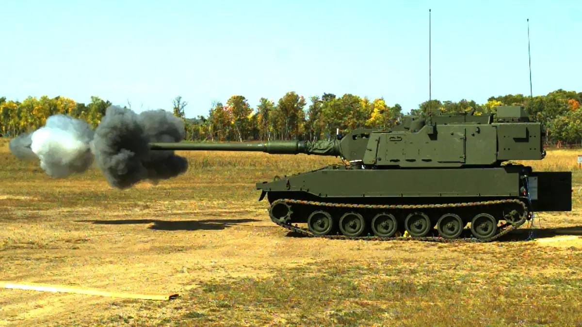 BAE Systems har afsløret en moderniseret M109A7 haubits med den tyske Rheinmetall L52 155mm kanon.