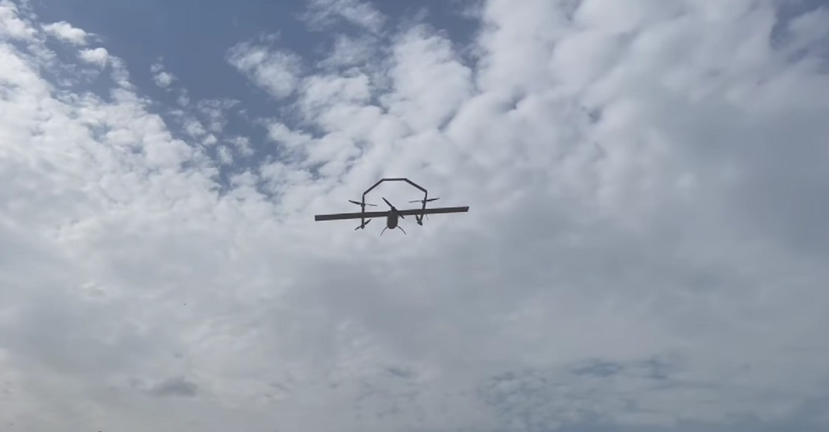 Den ukrainske rekognosceringsdrone OKO-9 har foretaget sin første flyvning - dronen kan flyve op til 100 km og nå en hastighed på 100 km/t.