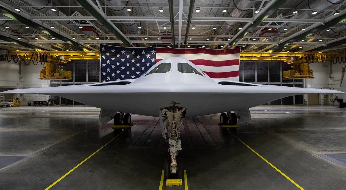 Northrop Grumman vil ikke tjene penge på den første produktion af B-21 Raider atombombefly