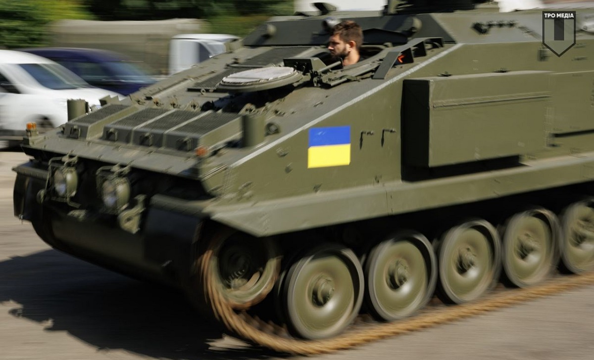 De ukrainske forsvarsstyrker har modtaget 15 britiske pansrede mandskabsvogne af typen FV432, CVRT Stormer og CVRT Shielder.
