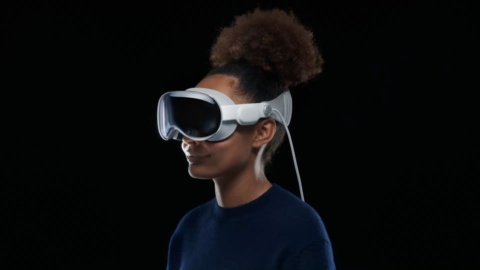 Bloomberg: Apple sender allerede Vision Pro-headset til distributionslagre og forbereder sig aktivt på en salgslancering i februar.