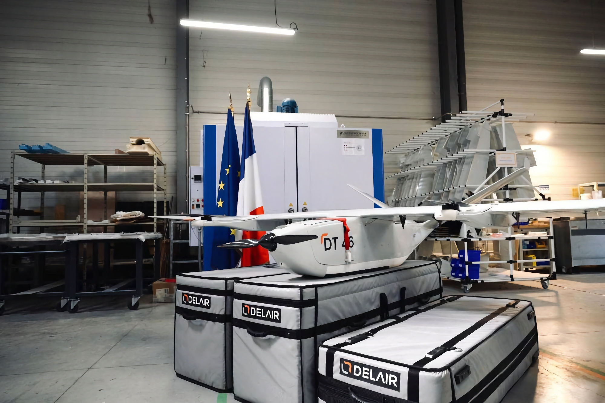 Frankrig bestiller 100 nye kamikaze-droner fra Delair til Ukraine