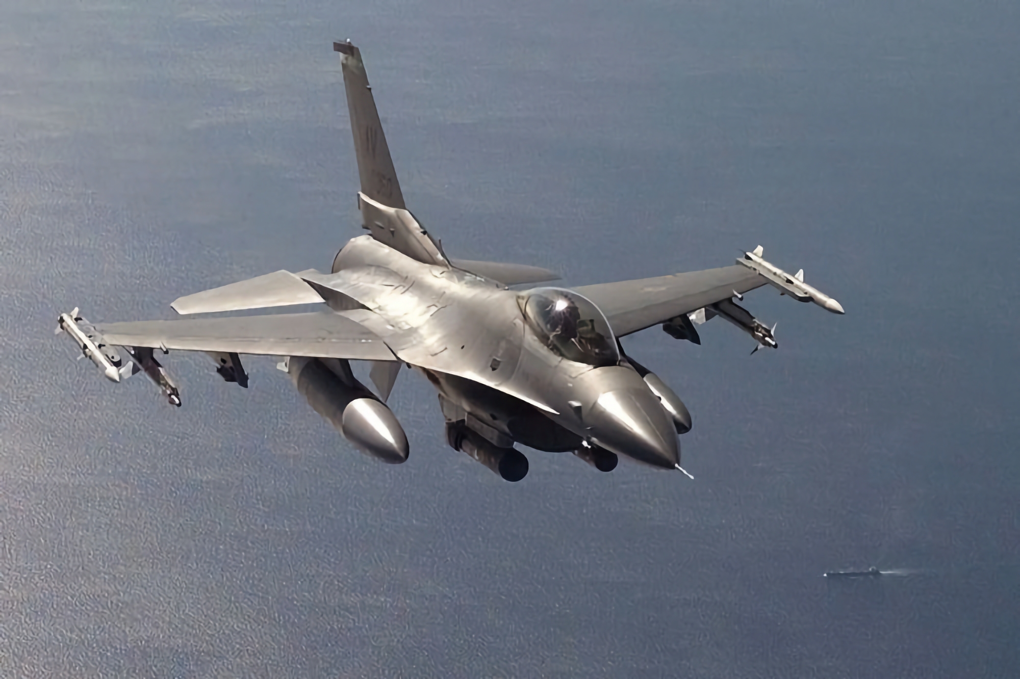 Belgien bevilger 100 mio. euro til vedligeholdelse af ukrainske F-16 Fighting Falcon-kampfly