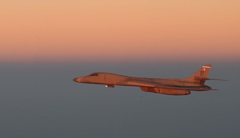 USA har sendt strategiske bombefly af typen B-1B Lancer til Mellemøsten sammen med en atomubåd af Ohio-klassen.