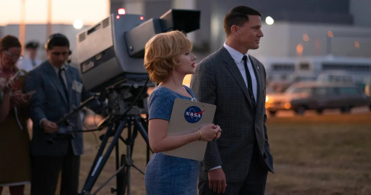 Scarlett Johansson og Channing Tatum simulerer månelandingen i traileren til Fly Me To The Moon