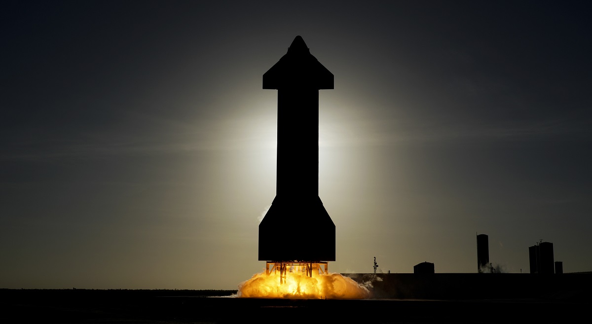 SpaceX udfører statiske affyringstests af nye Starship-prototypemotorer til rumfartøjer