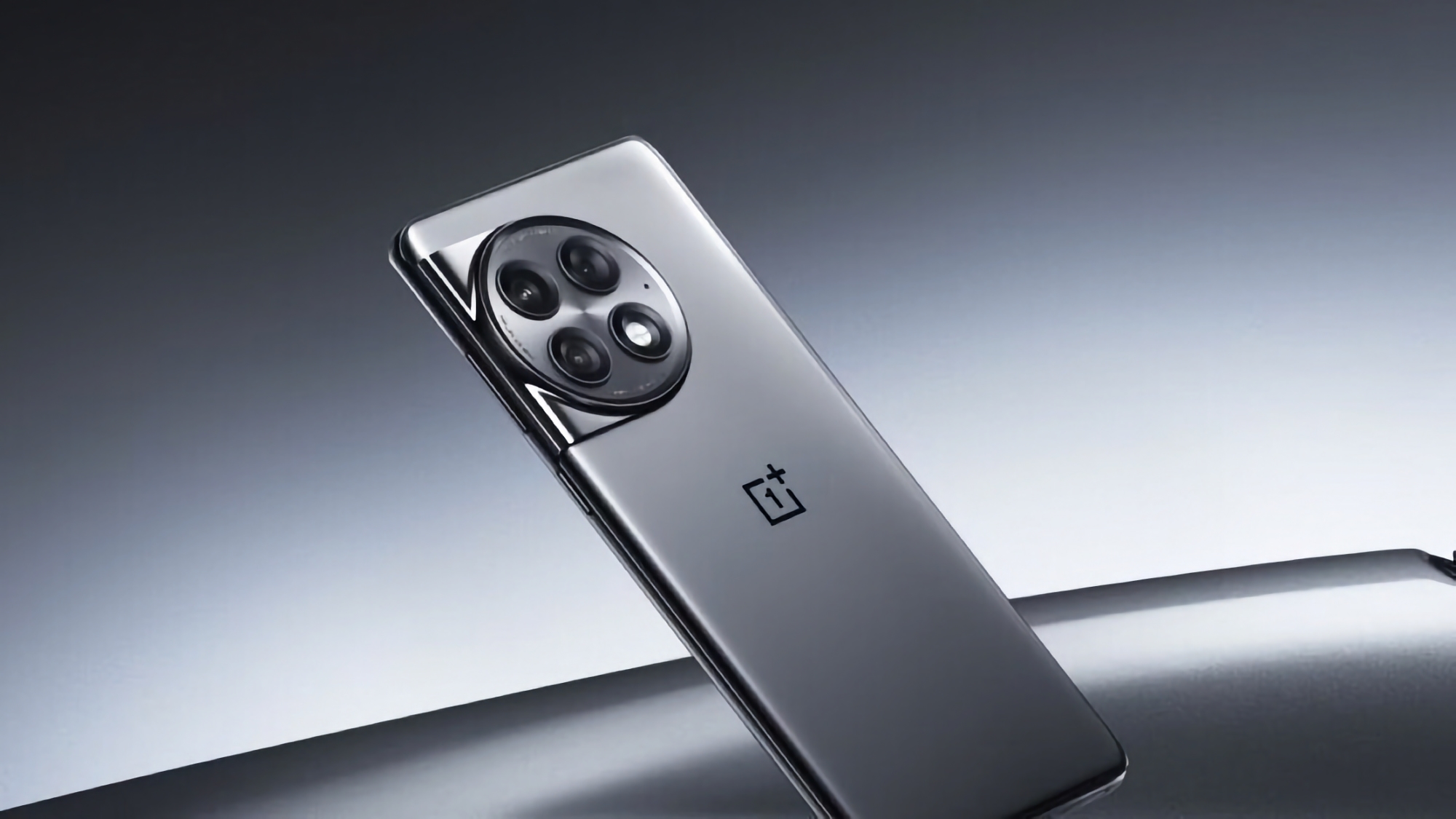 Tre farver og en krop af glas og metal: En insider har delt nye detaljer om OnePlus Ace 3-smartphonen