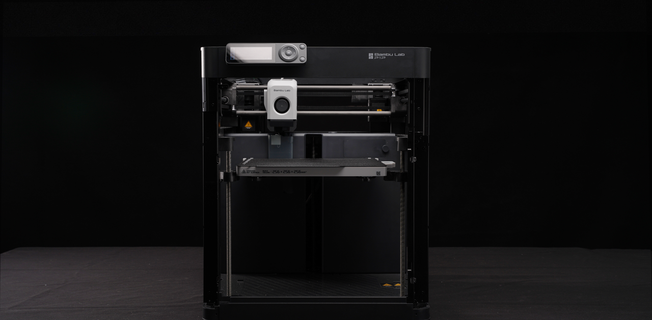 Maskinernes fremmarch: 3D-printere begyndte pludselig at printe noget mærkeligt, mens deres ejere sov