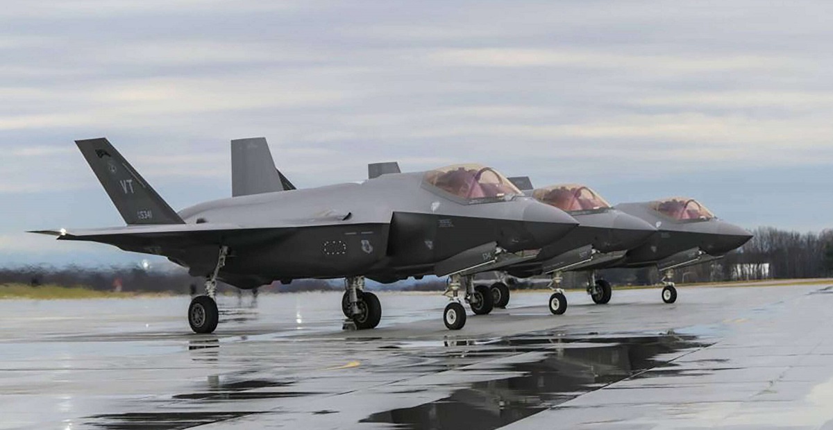 Tyndall Air Force Base har modtaget sin første sending af femtegenerations F-35 Lightning II-kampfly for at opnå luftdominans.