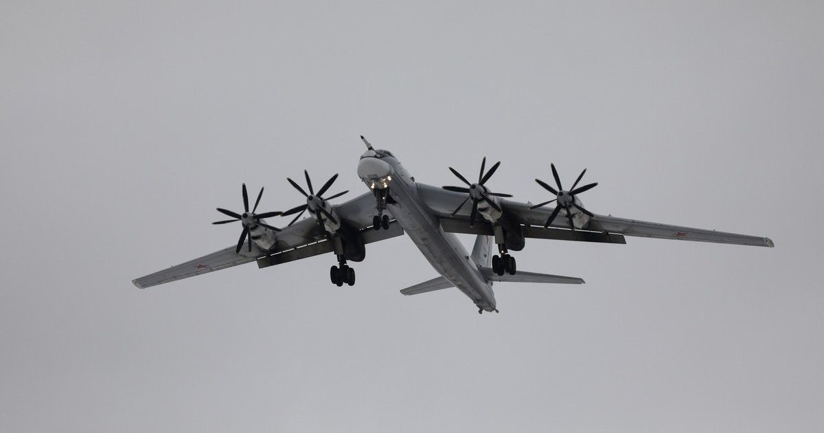 Massive angreb på flyvepladser og militærbaser tvinger Rusland til at camouflere Tu-95MS-atombombeflyene