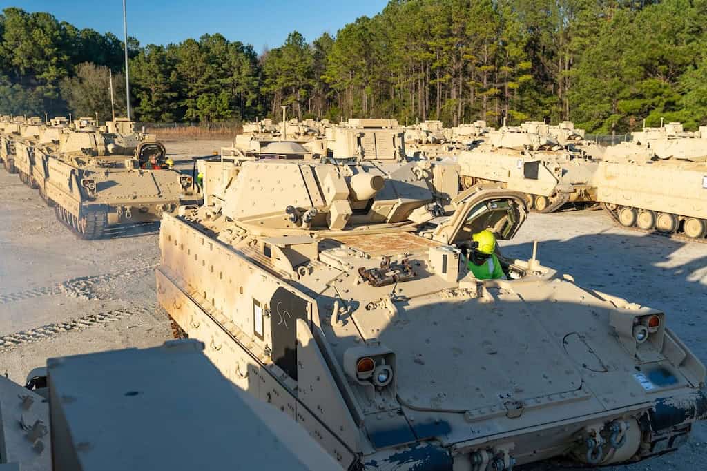 Oversigt over opdateringer: funktioner og brug af M2 Bradley-infanterikampvognen