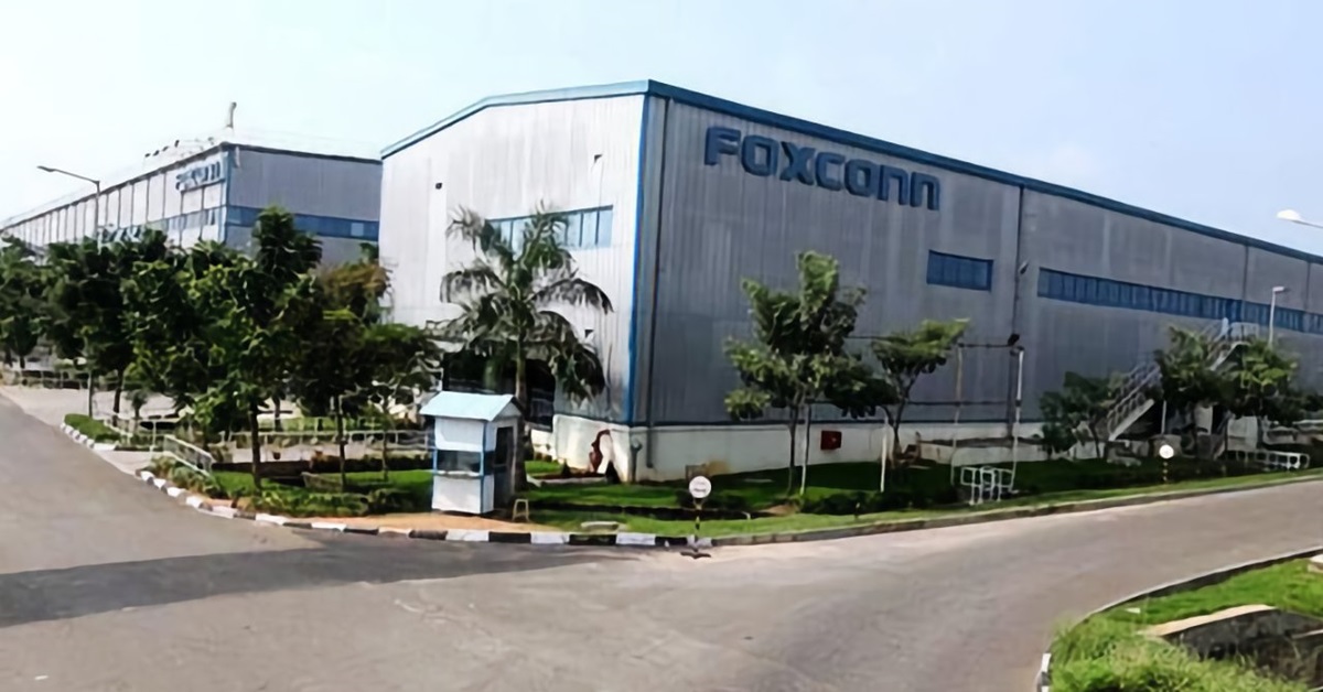 Foxconn vil investere yderligere 1 mia. dollars i at bygge en ny fabrik i Indien for at opfylde ordrer fra Apple.