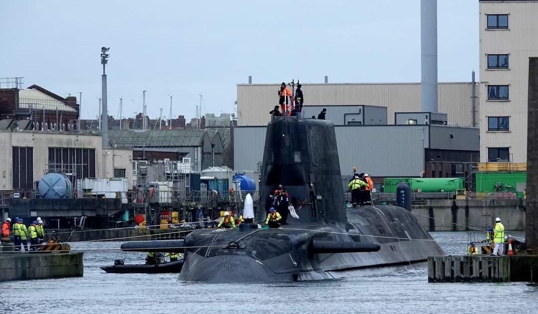 Storbritannien er tæt på at indsætte den atomdrevne ubåd HMS Anson til 1,6 mia. dollars med Tomahawk-krydsermissiler.
