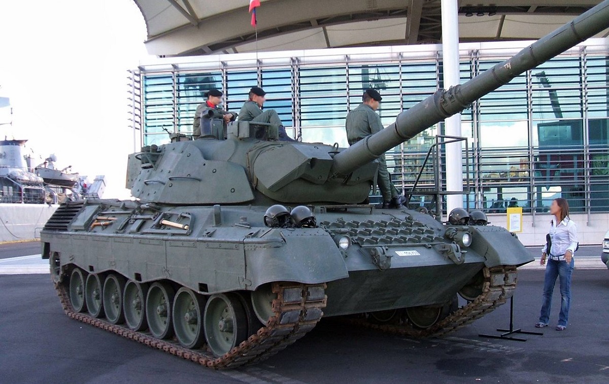 Schweiz har indledt en efterforskning mod RUAG, som ville sælge næsten 100 Leopard 1A5-kampvogne til Ukraine.