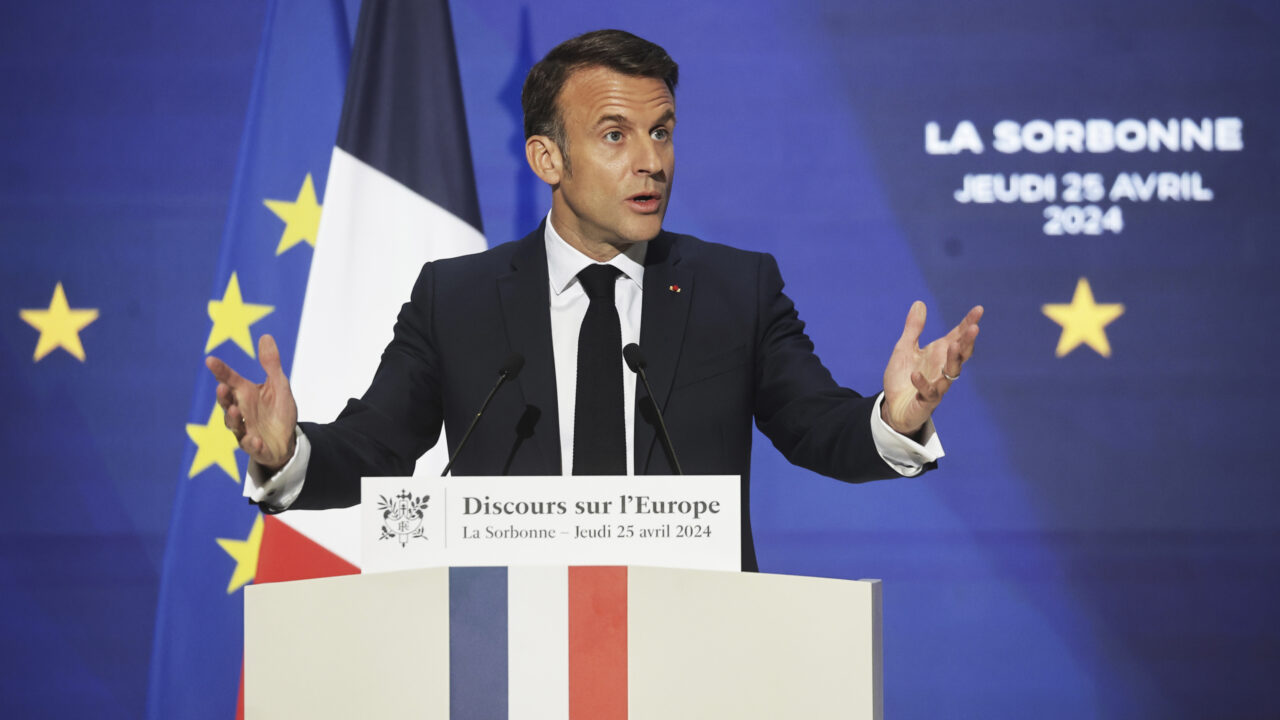 Emmanuel Macron: Hvordan samler den franske præsident sin digitale arv?