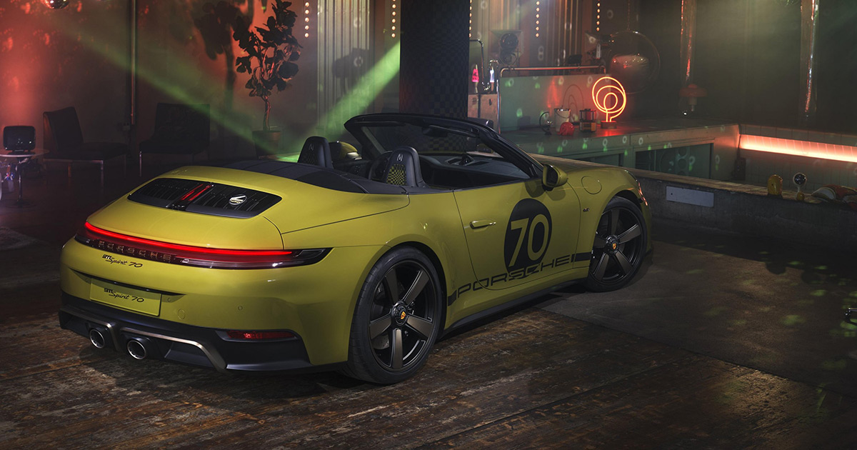 Porsche 911 Spirit 70 i Olive Neo Green
