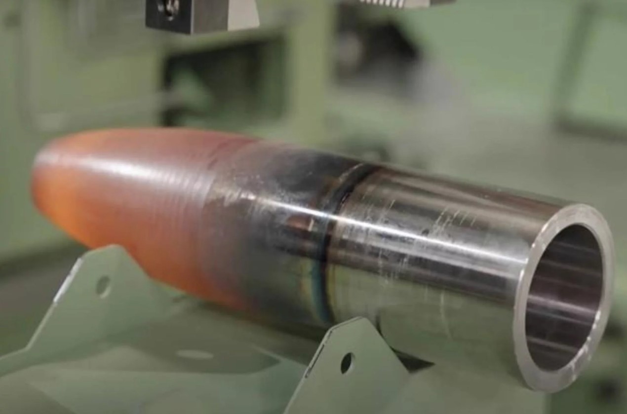 Processen med at skabe et projektillegeme