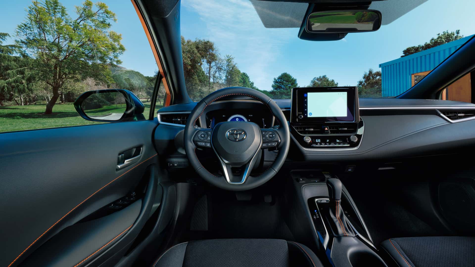 Sporty sæder Toyota Corolla Hatchback FX Edition