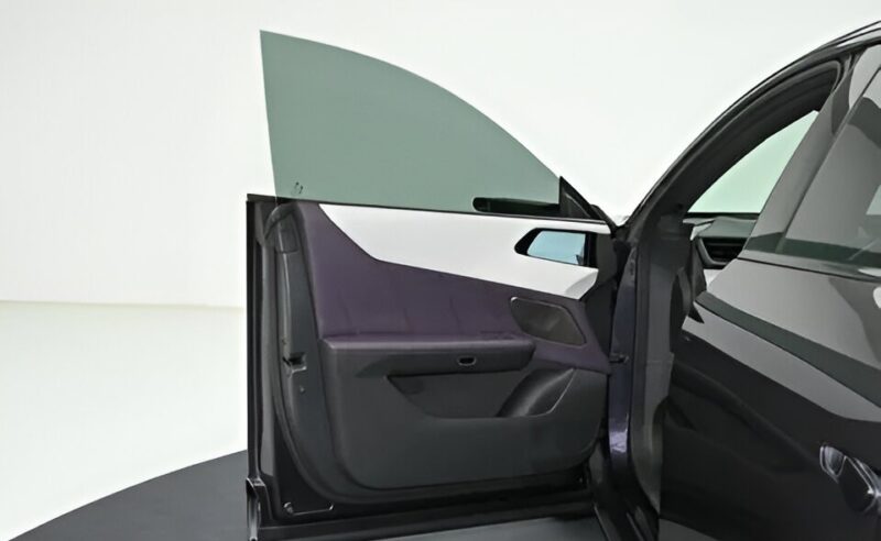 Mazda EZ-60 controls