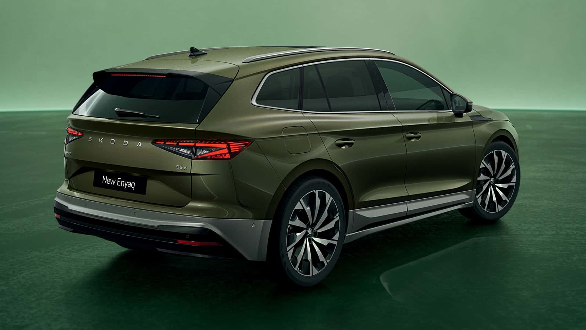 Andet billede af den opdaterede Skoda Enyaq og Enyaq Coupe