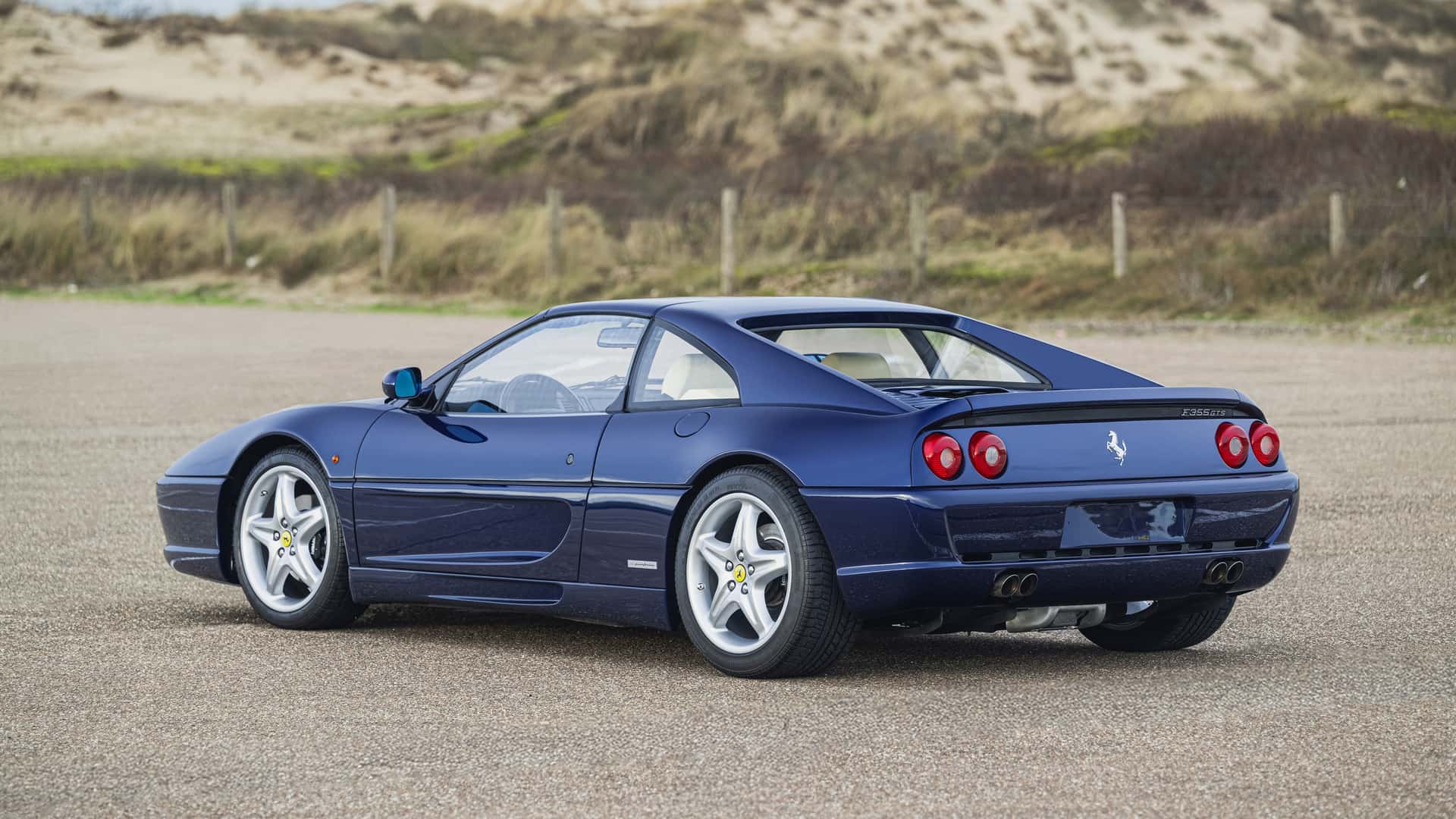 Interiøret i Michael Schumachers Ferrari F355 GTS.