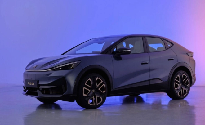 Volkswagen ID coupé-crossover. Unyx 06