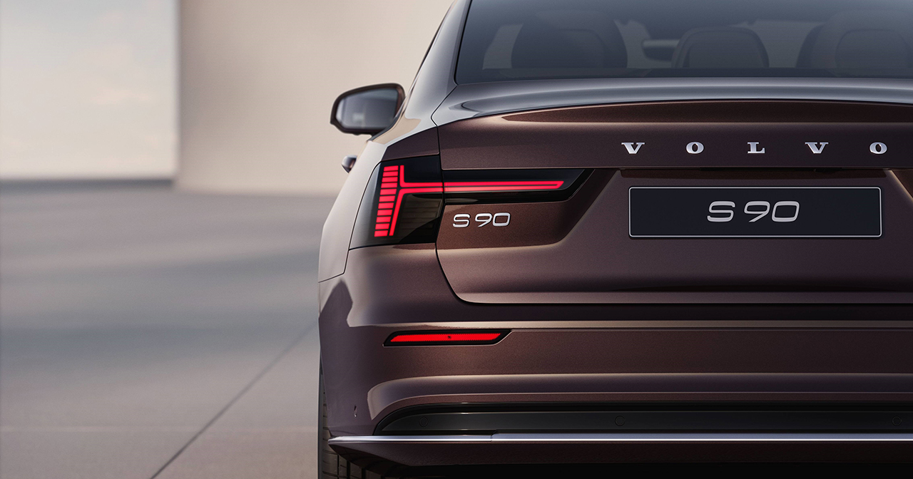 Baglygter på den opdaterede Volvo S90