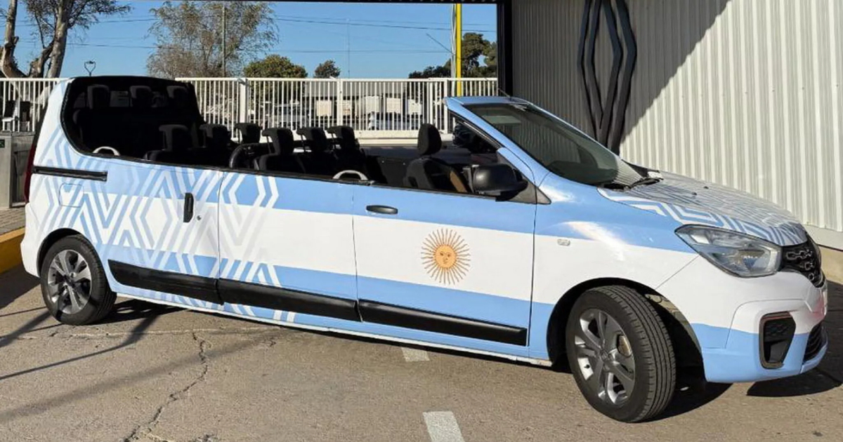 Renault cabriolet limousine baseret på Kangoo Express