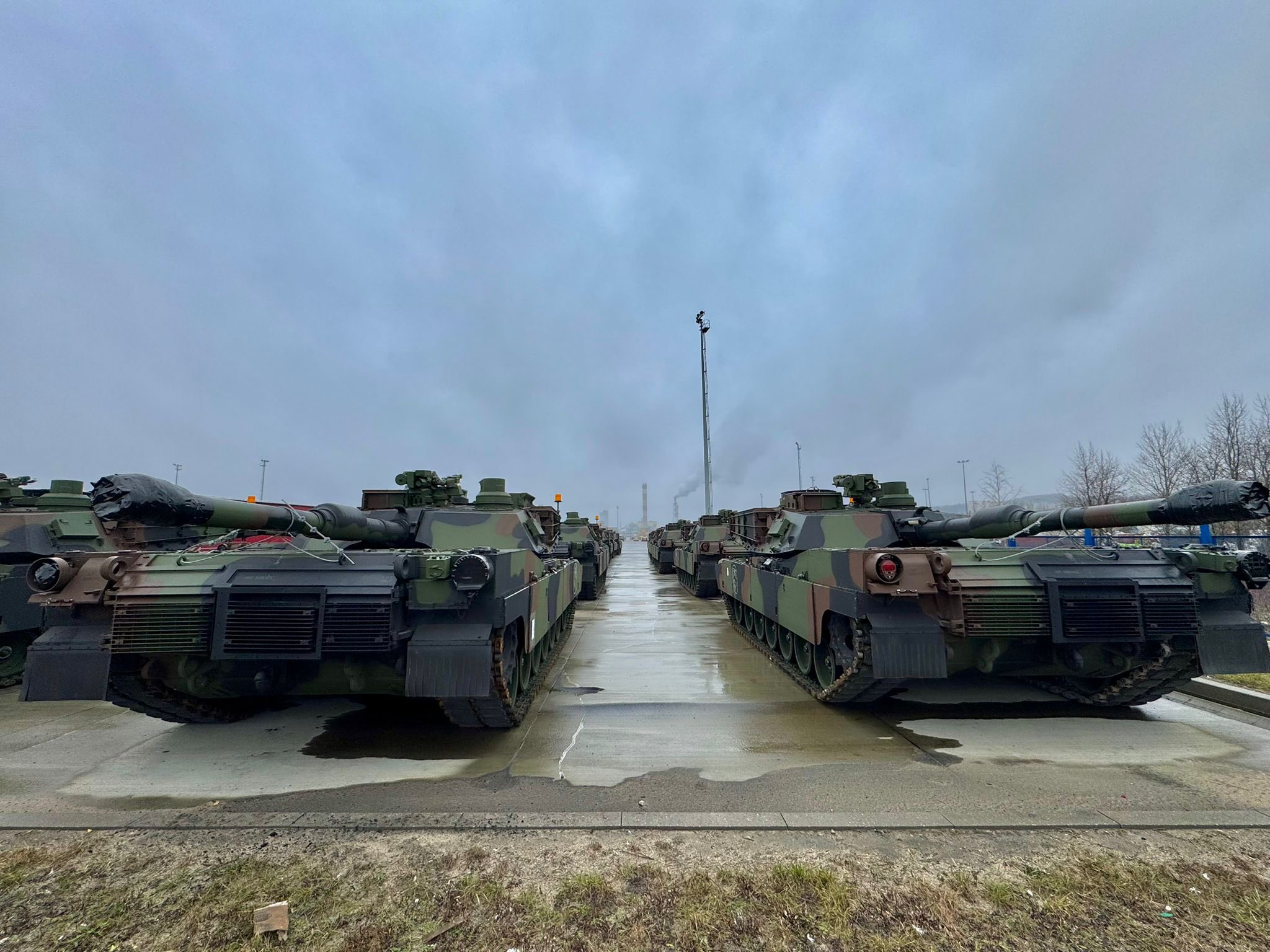 M1A2 SEPv3 Abrams tanks