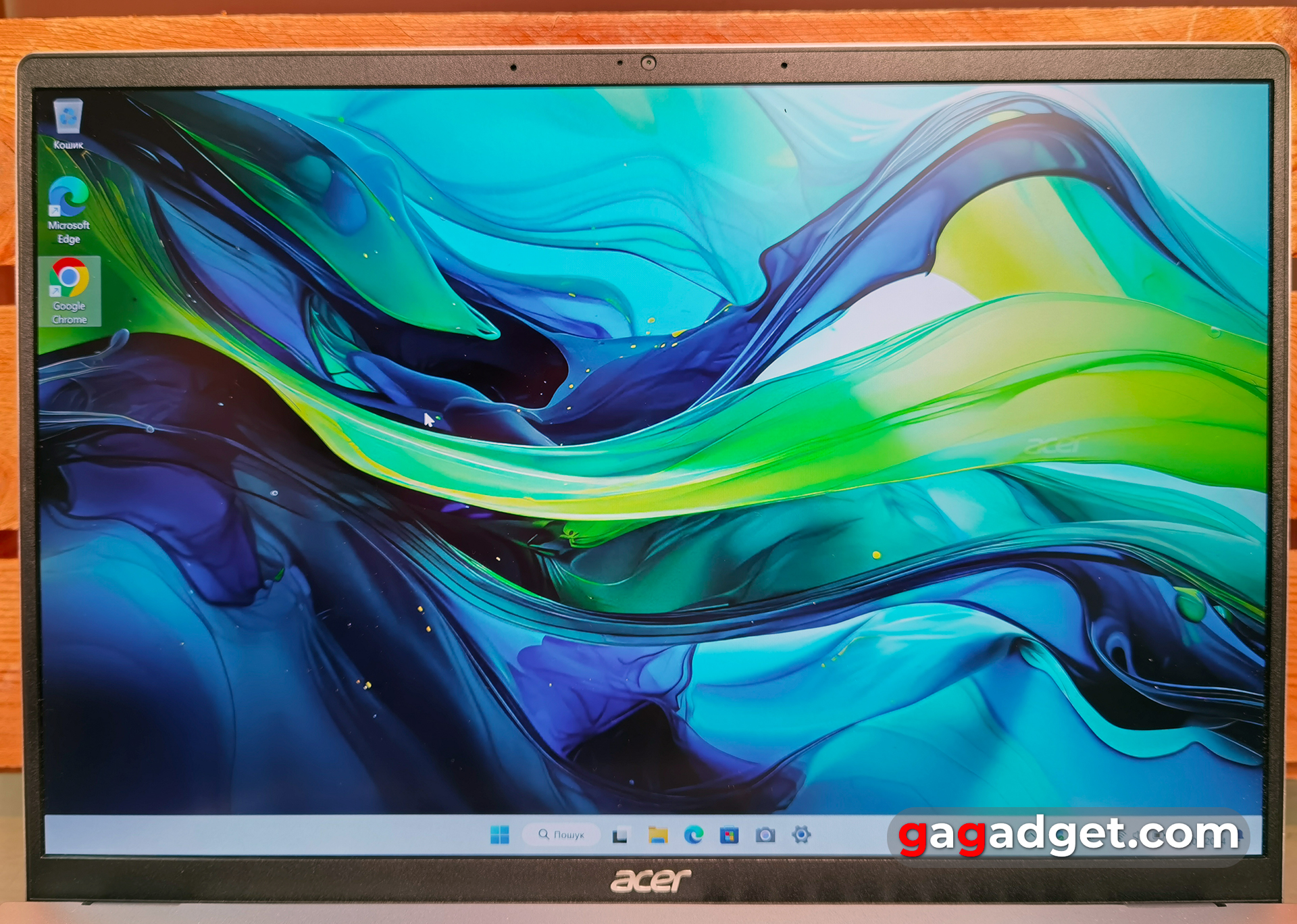 Огляд Acer Swift Go 14 SFG14-71