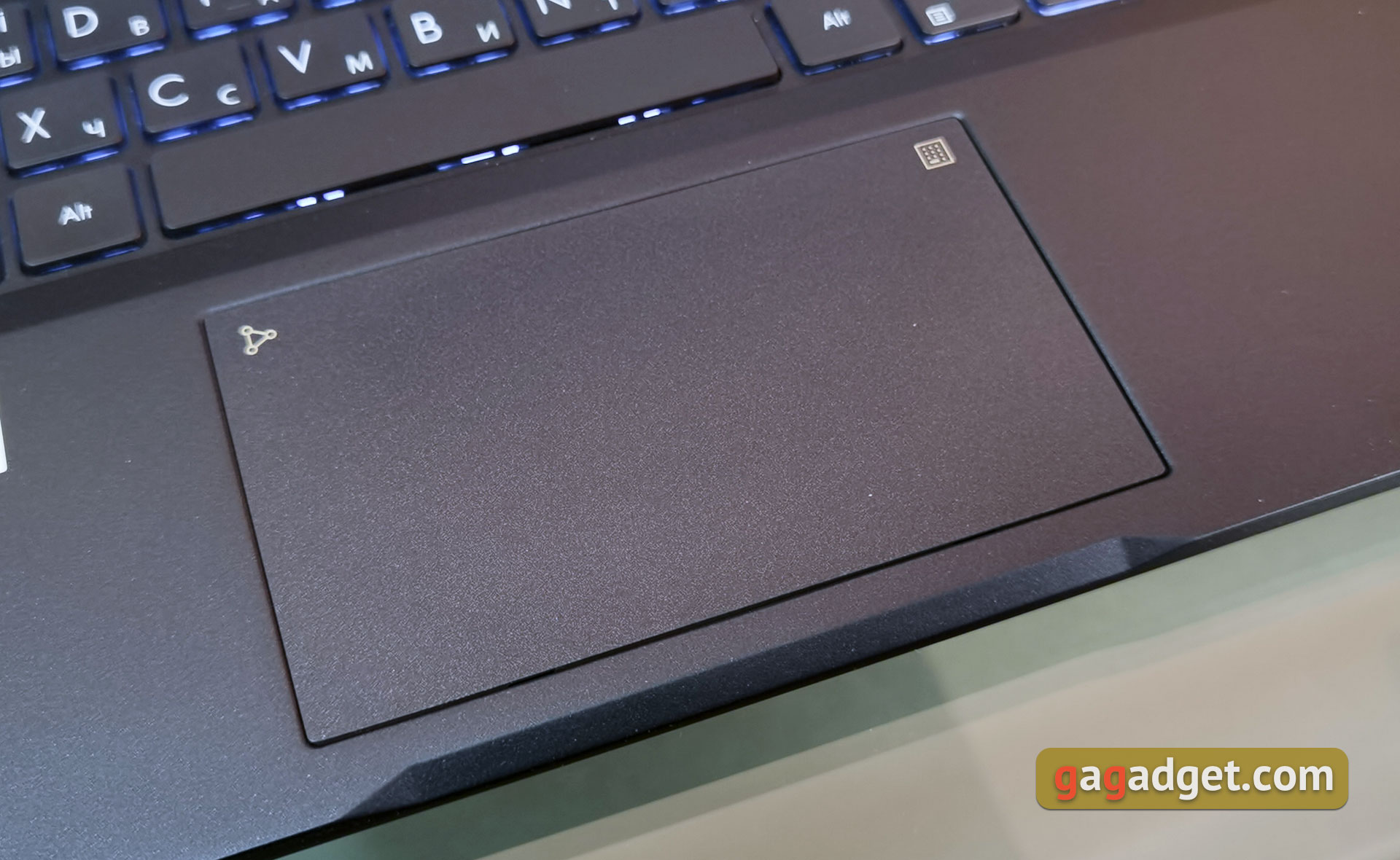 ASUS ExpertBook B5-anmeldelse: en robust business-notebook med imponerende batterilevetid-25